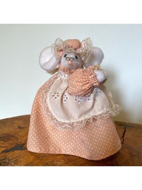 Vintage Mouse Toilet Paper Cover